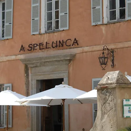 ホテル A Spelunca