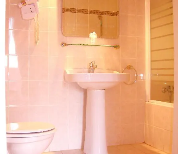 A Spelunca 酒店 2*